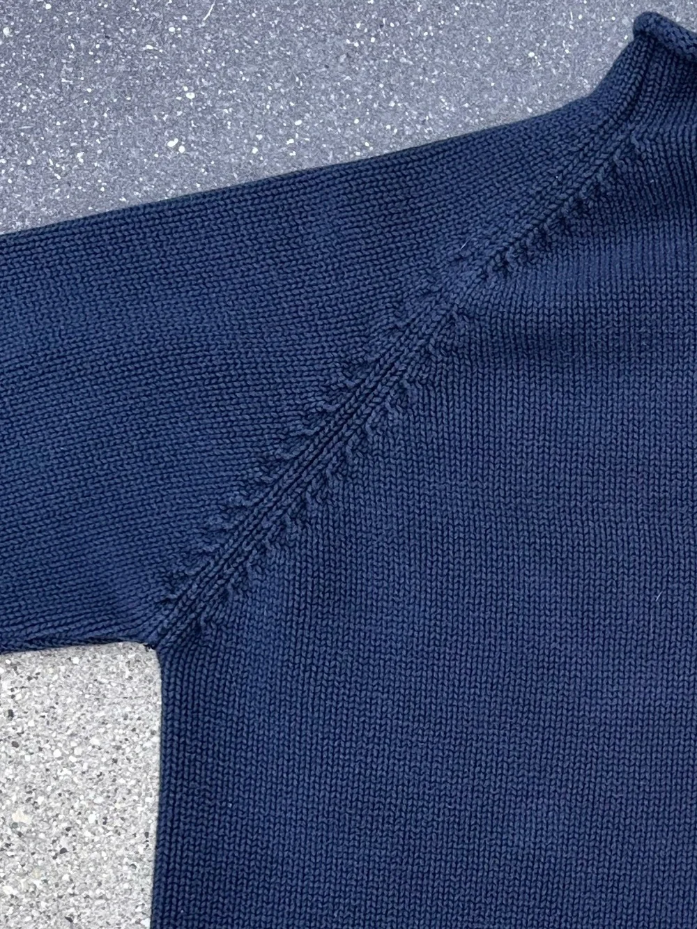 **VINTAGE** Classic J.Crew Rollneck Cotton Sweater. Relaxed Fit. Navy. XL. 90s